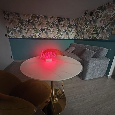 Апартаменты Lux Loft In Centro Бари Экстерьер фото